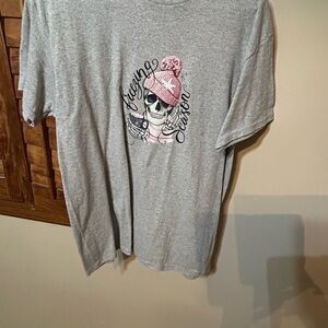Gildan Gray Tee with Pink Graphic